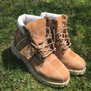 Timberland 6 inch tan/white boot!!!